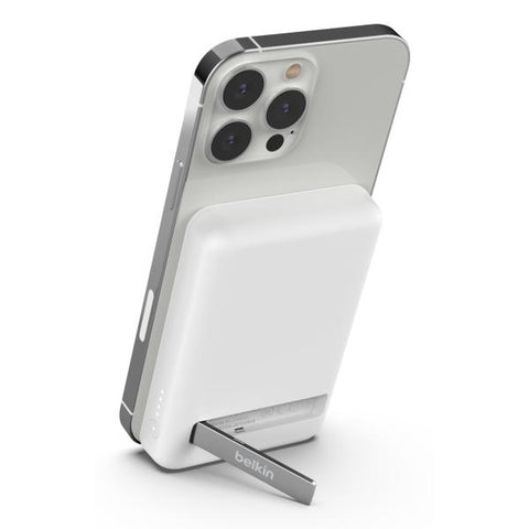 Belkin BPD004btWT 5000 mAh Carica wireless Bianco