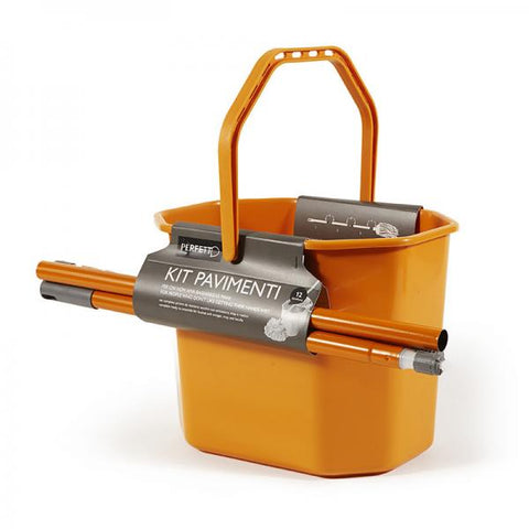 PERFETTO KIT SECCHIOSTRIZZA 12 LT CON MOCIO COTONE E MANICO A 3 Pz. ARANCIONE