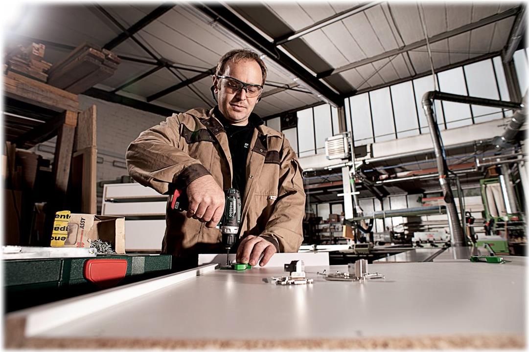 Metabo PowerMaxx BS Basic - Bohrer/Schrauber - schnurlos - 2 Geschwindigkeiten - Bohrfutterschlssel 10 mm - 34 Nm - 2 Akkus - 12 V (600984500)