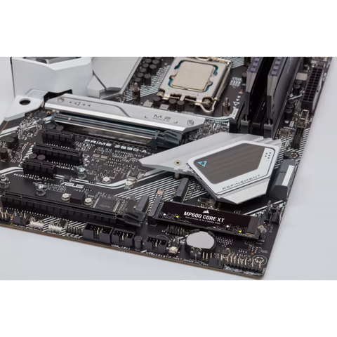 Corsair MP600 CORE XT M.2 4000 GB PCI Express 4.0 QLC 3D NAND NVMe