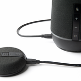 Owl Labs Meeting Owl 4+ e l'Expansion Mic per Meeting Owl 4+ - estendono la portata audio in spazi più grandi di 2,5 metri nella direzione del microfono.
