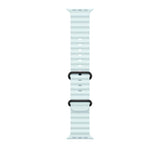 Apple Cinturino Ocean blu ghiaccio [49 mm] - Titanio nero (*APPLE WATCH 49 ICE BLUE BLACK TI OB)
