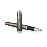 PARKER IM PENNA ROLLER INCHIOSTRO NERO PUNTA FINE IN SCATOLA REGALO COLORE MARRONE/SILVER