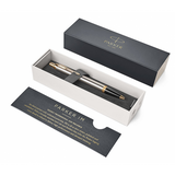 PARKER IM PENNA A SFERA INCHIOSTRO BLU PUNTA MEDIA IN CONF. REGALO COL. METALLO SPAZZOLATO E FINITURE DORATE