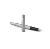 PARKER JOTTER PENNA STILOGRAFICA FINITURE CROMATA PENNINO MEDIO INCHIOSTRO BLU CONFEZIONE REGALO