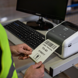 Brother TD-4520DN stampante per etichette (CD) Termica diretta 300 x 300 DPI 152,4 mm/s Cablato Collegamento ethernet LAN