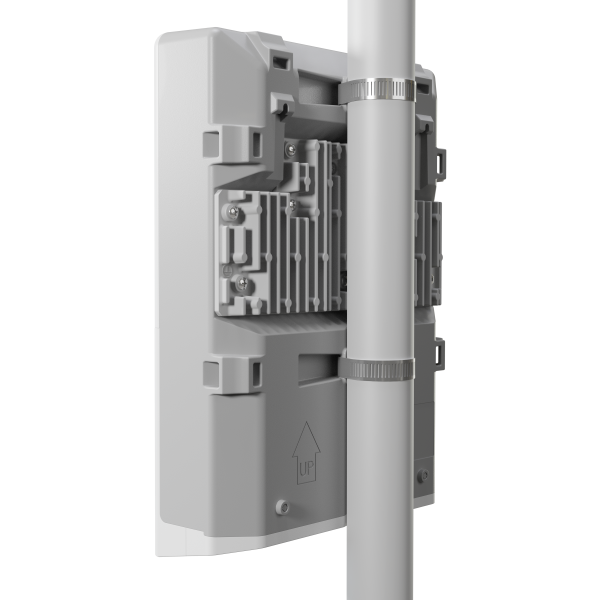 Mikrotik netFiber 9 Gigabit Ethernet [10/100/1000] Supporto Power over Ethernet [PoE] Bianco (Mikrotik netFiber 9 10 Port Fiber Switch SFP SFP+ Ports - CRS310-1G-5S-4S+OUT)