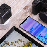 VERBATIM UNIVERSAL GaN III ADATTATORE UNIVERSALE DA VIAGGIO PER TUTTE LE SPINE DEL MONDO 30 W 2 x USB-C 2 x USB-A NERO